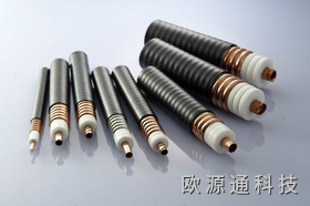 饋線連接器